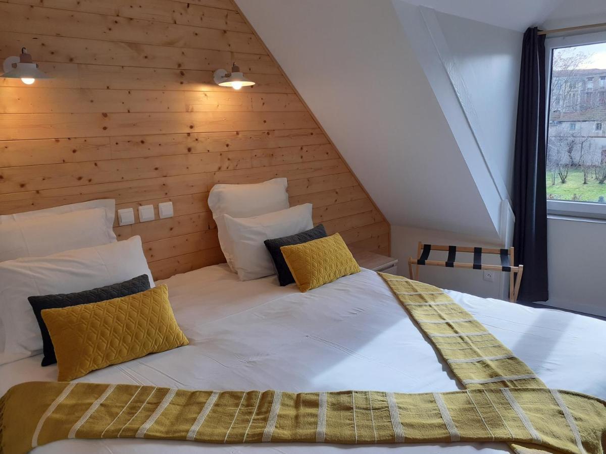 Charmes En Ville Le Charme Authentique Montlucon Ngoại thất bức ảnh