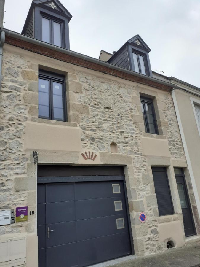Charmes En Ville Le Charme Authentique Montlucon Ngoại thất bức ảnh